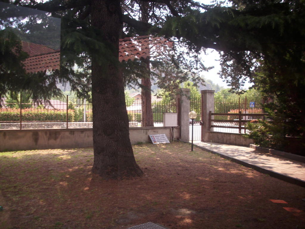 Hotel Fell Susa Exterior foto