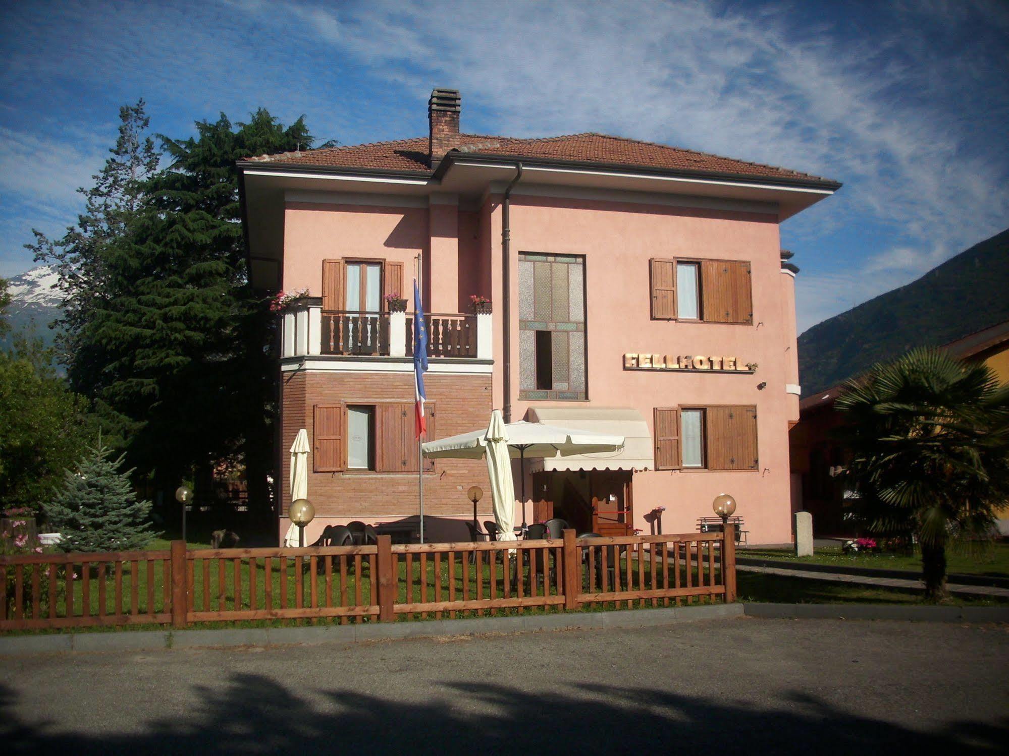 Hotel Fell Susa Exterior foto