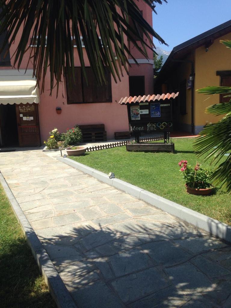 Hotel Fell Susa Exterior foto